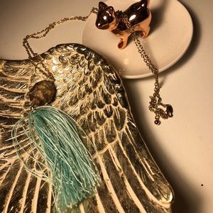 Adorable tassel necklace